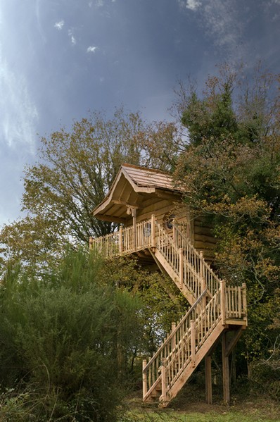 Des Cabanes extraordinaires pour les enfants  -  visuel 1/1