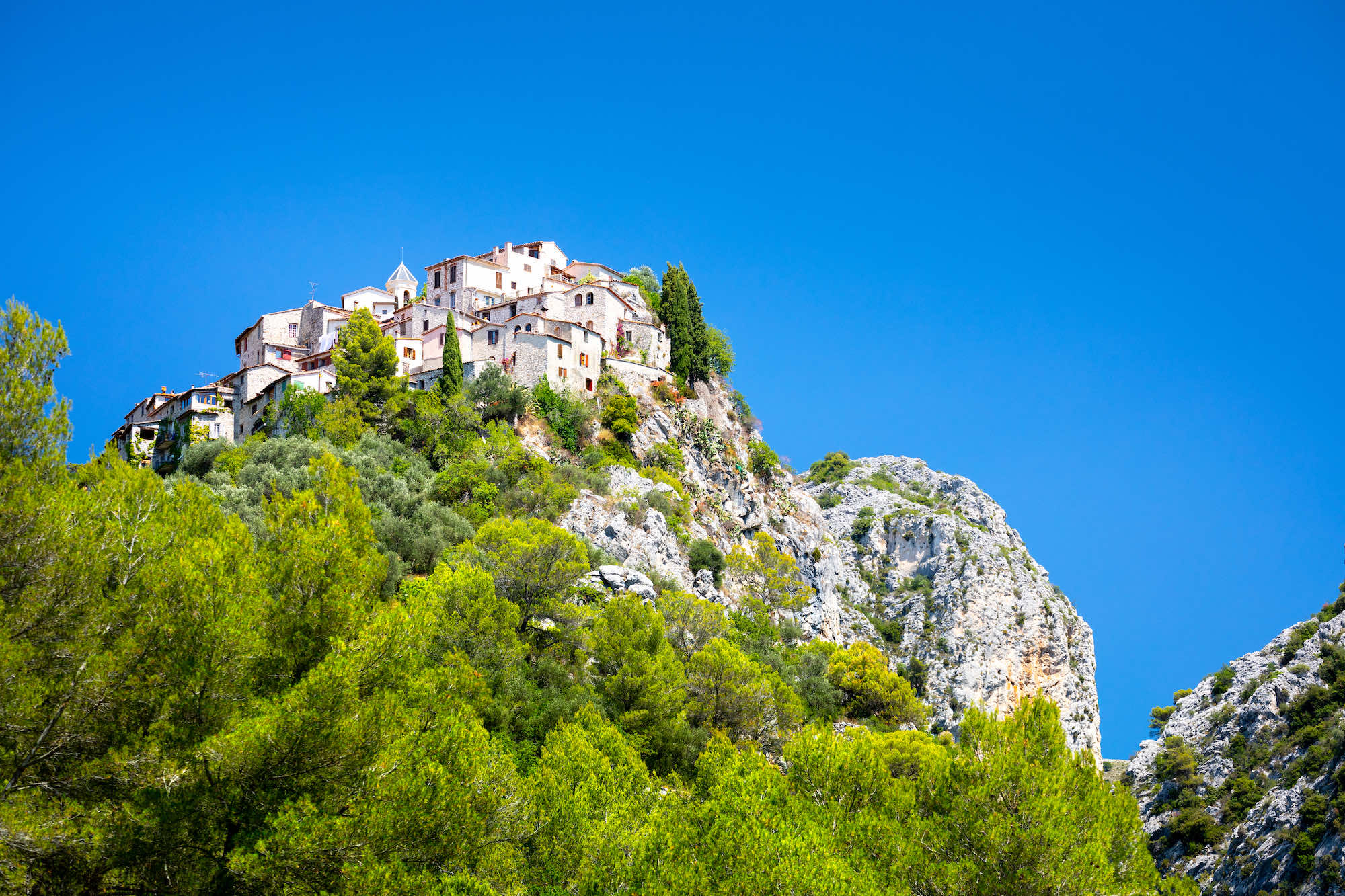 5 villages perchés des Alpes-Maritimes à visiter absolument  -  visuel 1/1