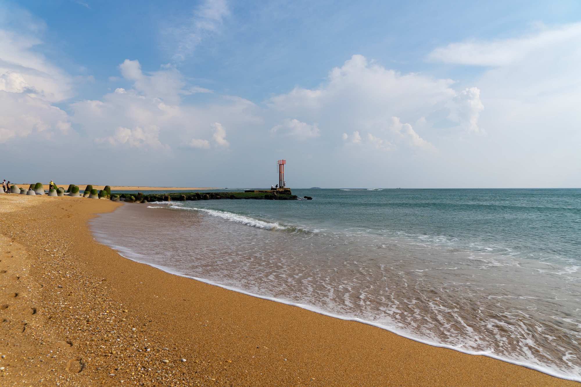 Les plus belles plages de France autorisées aux chiens en été  -  visuel 1/1