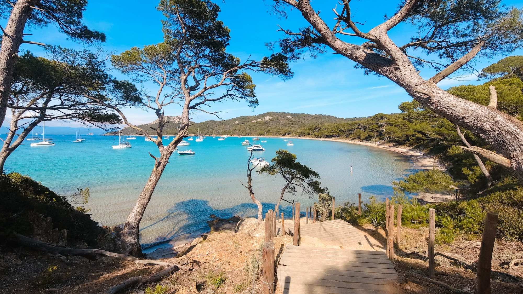 Cette petite ville de Méditerranée où il fait beau tout l'hiver (et qui vit toute l'année !)  -  visuel 1/1