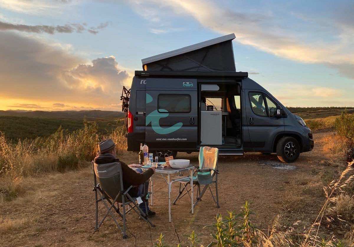 Sur la côte sauvage du Portugal, ce road trip en Van est parfait pour débuter et dormir face à l’océan  -  visuel 1/1
