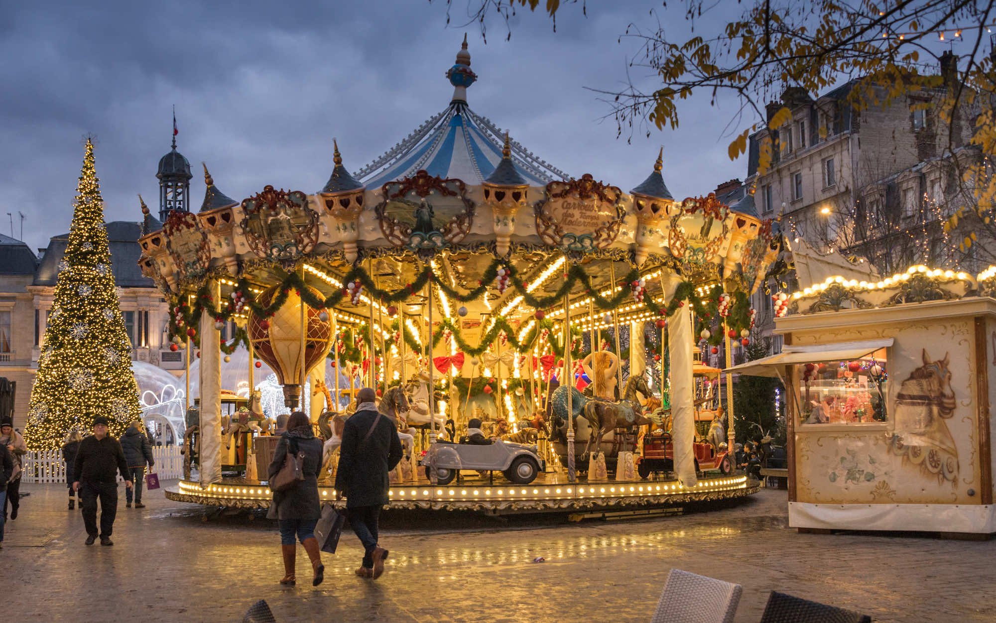 Un voyage dans le temps à seulement 1h30 de Paris : escapade médiévale et shopping inoubliable  -  visuel 1/1