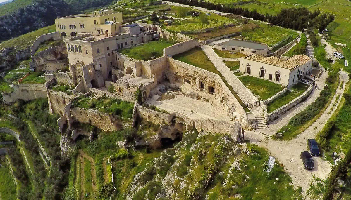 Baia del Monaco Pouilles - Monte Sant'Angelo visuel 12/12 Baia del Monaco Pouilles - Monte Sant'Angelo visuel 12/12