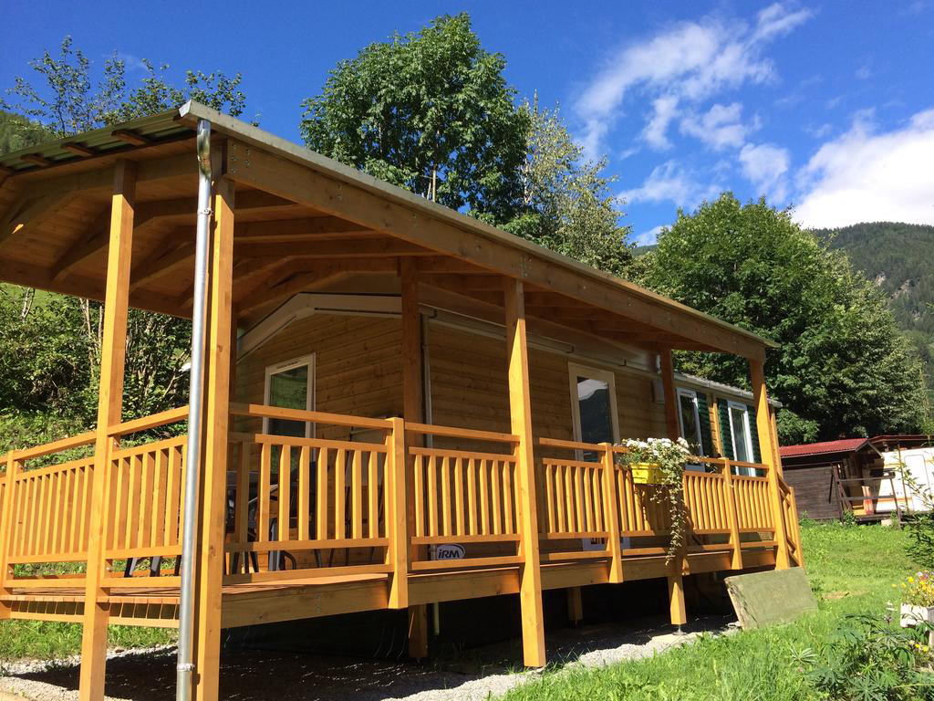 Boomerang Suisse Orientale - Poschiavo visuel 2/2 Boomerang Suisse Orientale - Poschiavo visuel 2/2