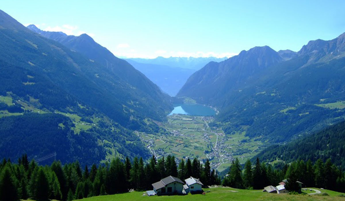 Boomerang Suisse Orientale - Poschiavo visuel 1/2 Boomerang Suisse Orientale - Poschiavo visuel 1/2