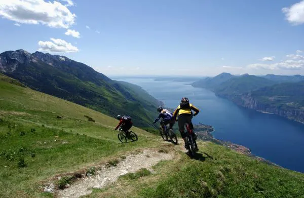 Camping Brione Trentin-Haut-Adige - Riva del Garda visuel 2/3