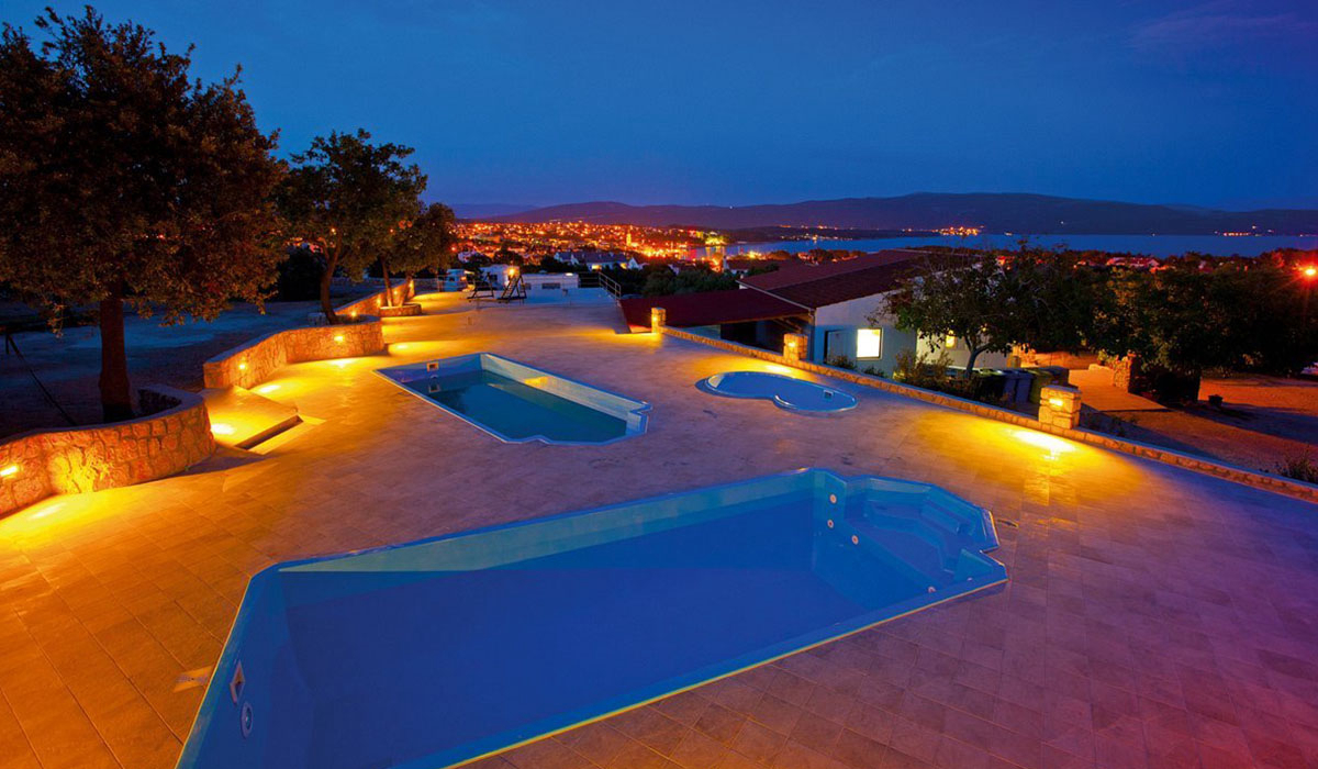 Camping Bor Primorje-Gorski Kotar - Krk visuel 1/3 Camping Bor Primorje-Gorski Kotar - Krk visuel 1/3