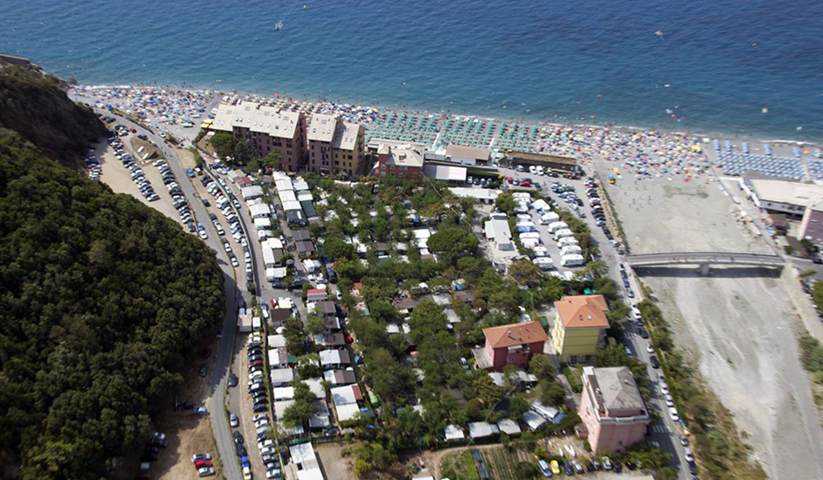 Camping Fornaci Al Mare Ligurie - Deiva Marina visuel 1/3 Camping Fornaci Al Mare Ligurie - Deiva Marina visuel 1/3