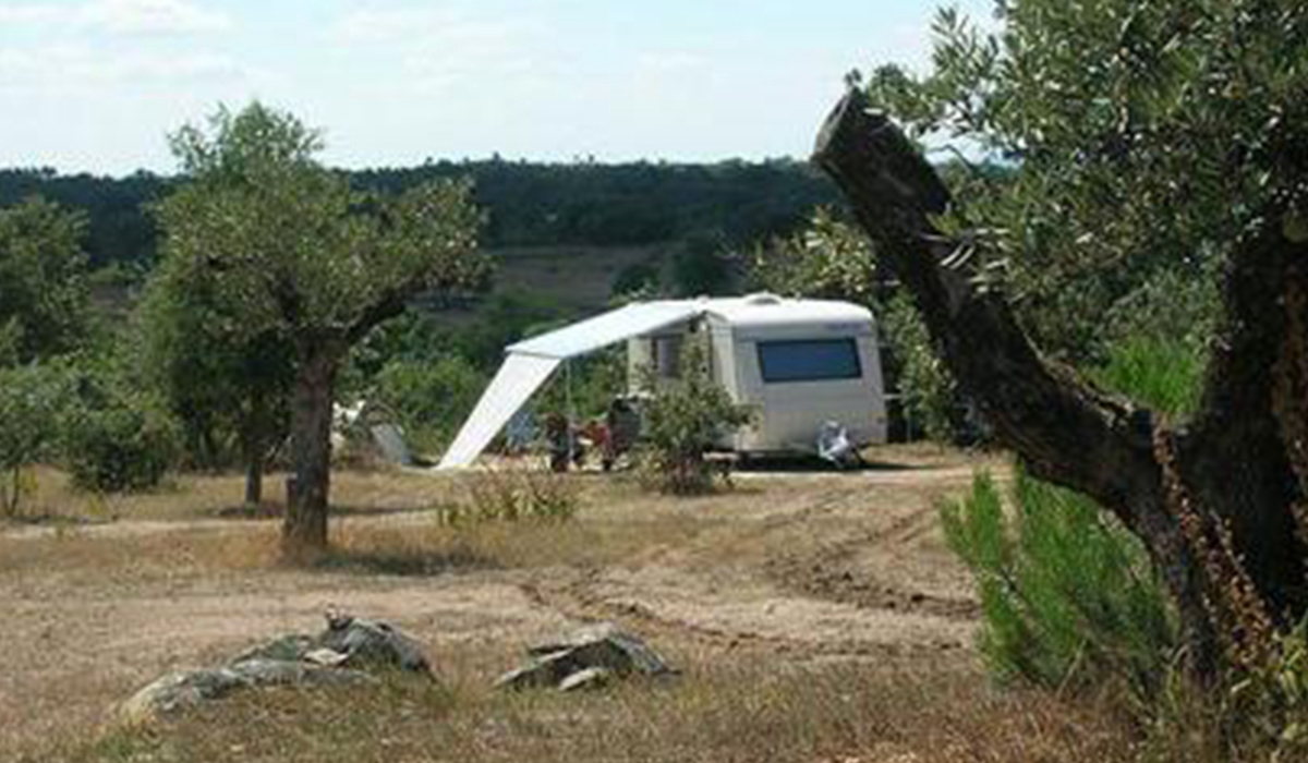 Camping Quinta do Pomarinho Alentejo - Castelo de Vide visuel 1/2 Camping Quinta do Pomarinho Alentejo - Castelo de Vide visuel 1/2