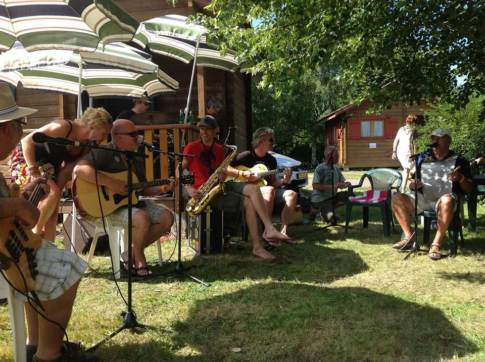 Camping de Saulieu Bourgogne - Saulieu visuel 8/14