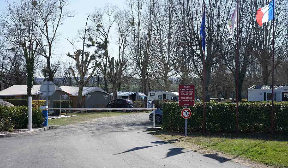 Camping des Nières Auvergne - Ébreuil visuel 3/5