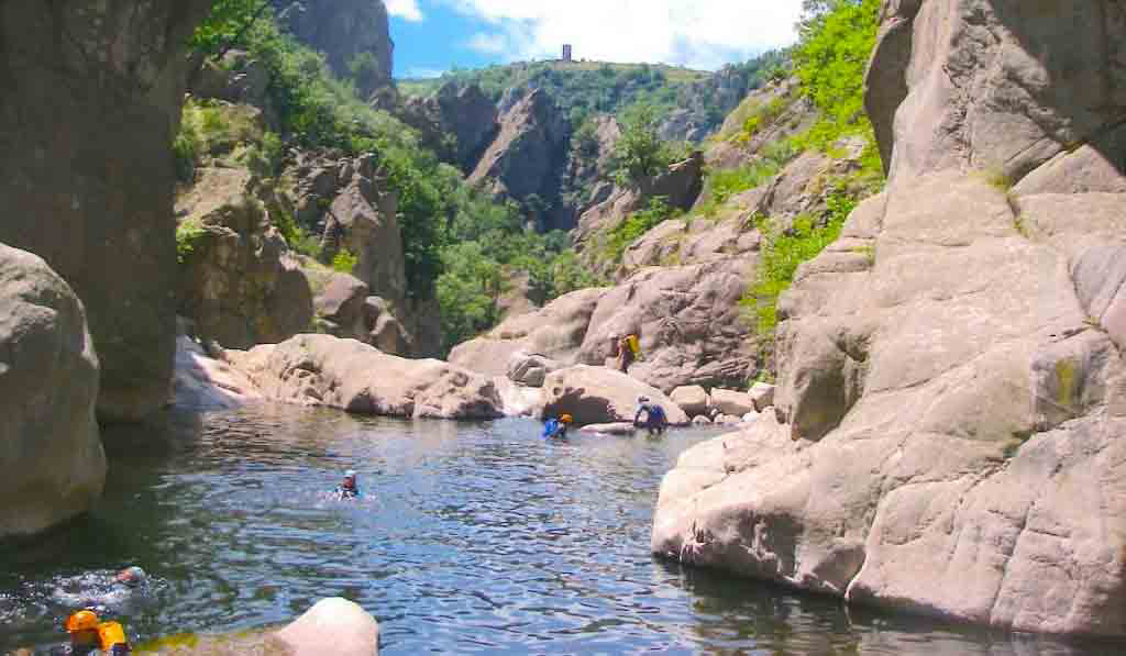 Camping du lac Languedoc-Roussillon - Villefort visuel 2/12 Camping du lac Languedoc-Roussillon - Villefort visuel 2/12