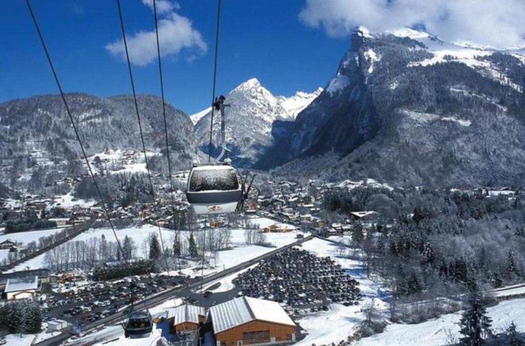 Chevrot Rhône-Alpes - Samoëns visuel 2/2 Chevrot Rhône-Alpes - Samoëns visuel 2/2