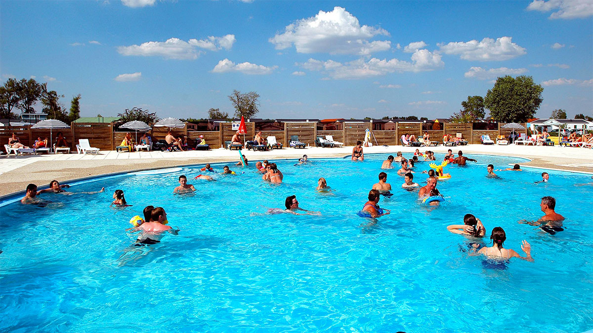 Domaine Résidentiel de plein-air L'Etang de Besse Pays de Loire - Saint-Hilaire-de-Riez visuel 3/15 Domaine Résidentiel de plein-air L'Etang de Besse Pays de Loire - Saint-Hilaire-de-Riez visuel 3/15