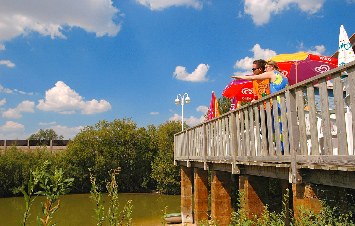 Domaine Résidentiel de plein-air L'Etang de Besse Pays de Loire - Saint-Hilaire-de-Riez visuel 14/15 Domaine Résidentiel de plein-air L'Etang de Besse Pays de Loire - Saint-Hilaire-de-Riez visuel 14/15