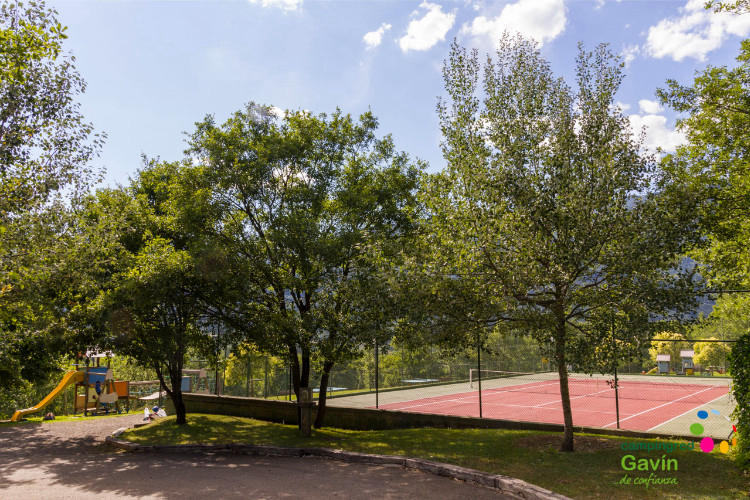 Gavín Aragon - Huesca visuel 4/10