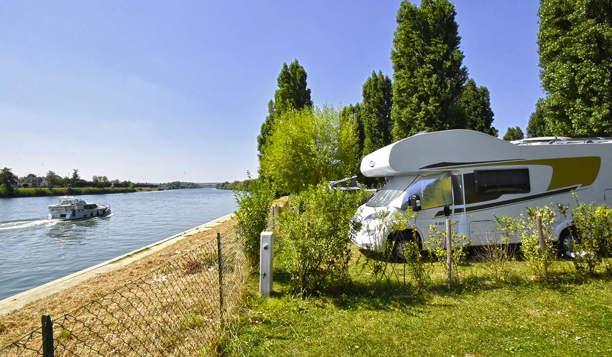 Camping International de Maisons-Laffitte Ile de France - Maisons-Laffitte visuel 23/25