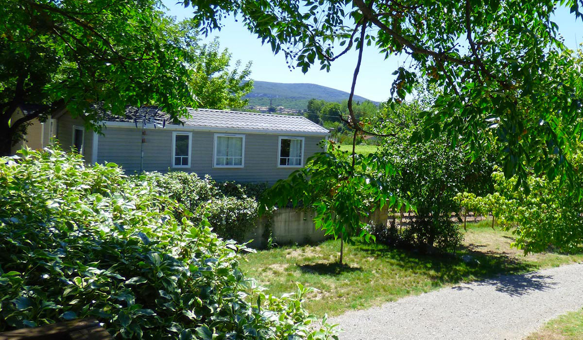 L'Esquiras Rhône-Alpes - Vallon-Pont-d'Arc visuel 12/17