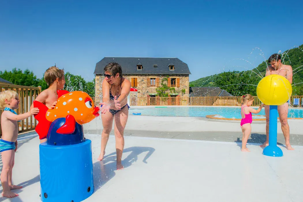 Camping La Boissière Midi-Pyrénées - Saint-Geniez-d'Olt visuel 2/9