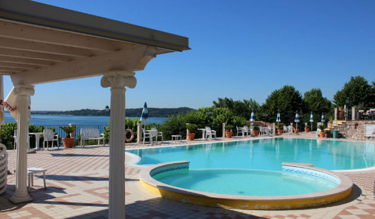 La Ca' Lombardie - Padenghe Sul Garda visuel 1/3