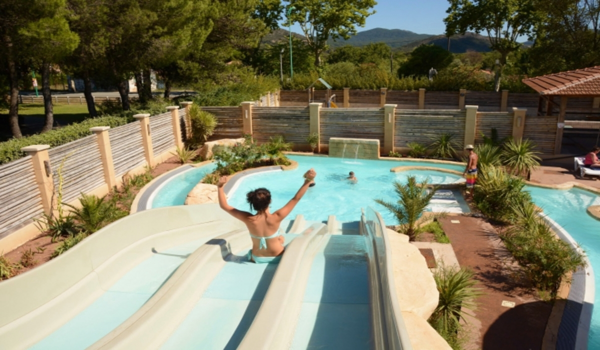 Camping La Prairie 3 étoiles - Le Muy - Toocamp