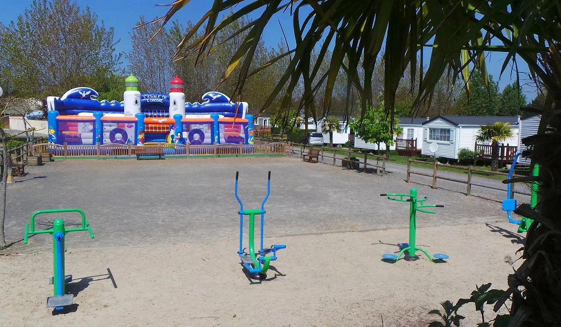 Camping La Route Blanche Basse-Normandie - Bréville-sur-Mer visuel 17/23