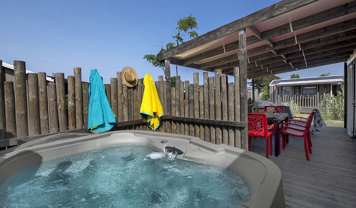 Les Meilleurs Campings Avec Jacuzzi Privatif Les Meilleurs Campings Avec Jacuzzi Privatif