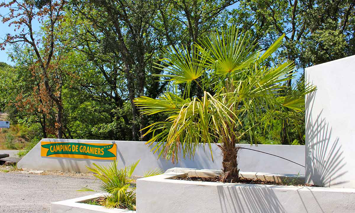 Le Graniers Languedoc-Roussillon - Monoblet visuel 4/5 Le Graniers Languedoc-Roussillon - Monoblet visuel 4/5