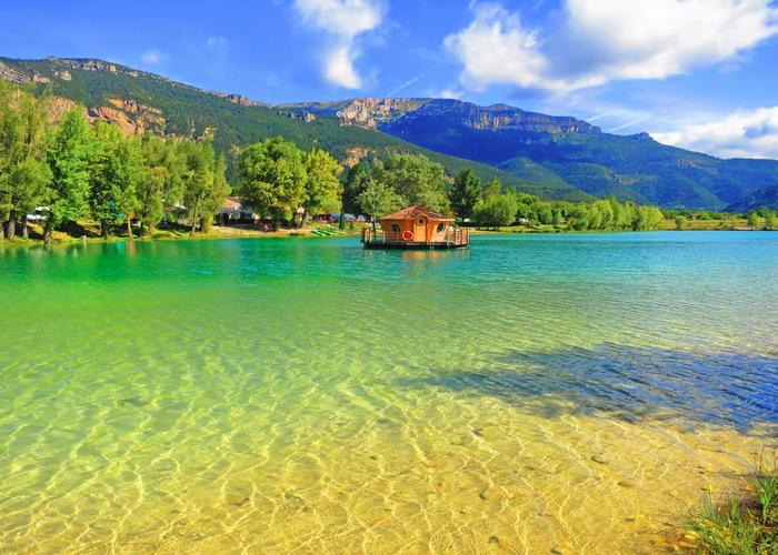 Camping Le Lac Bleu 3 étoiles - Châtillon-en-Diois - Toocamp