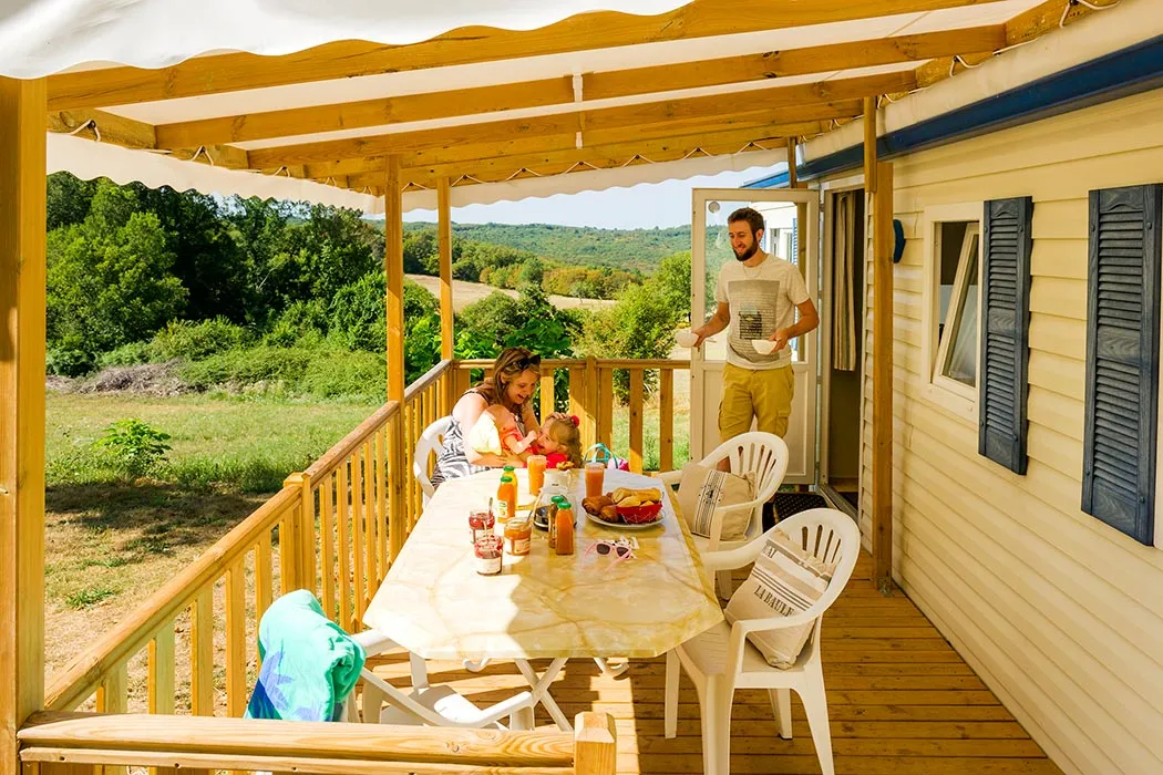 Camping Le Mas Aquitaine - Les Eyzies de Tayac Sireuil visuel 11/13