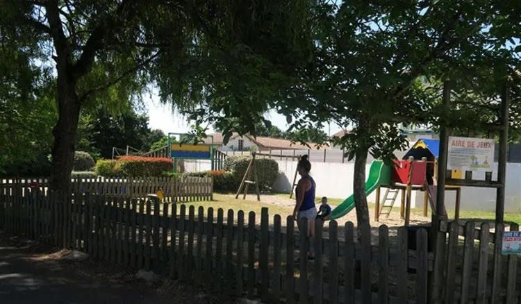 Camping Le Parc de la Grève Pays de Loire - L'Aiguillon-sur-Vie visuel 8/9