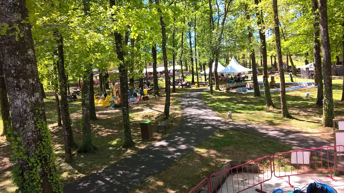 Camping Le Plein Air Neuvicois Aquitaine - Neuvic visuel 2/12