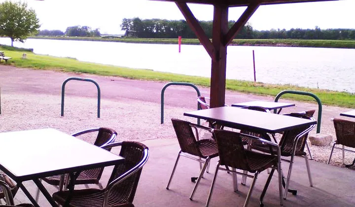 Camping Les Herlequins Bourgogne - Saint-Jean-de-Losne visuel 4/4
