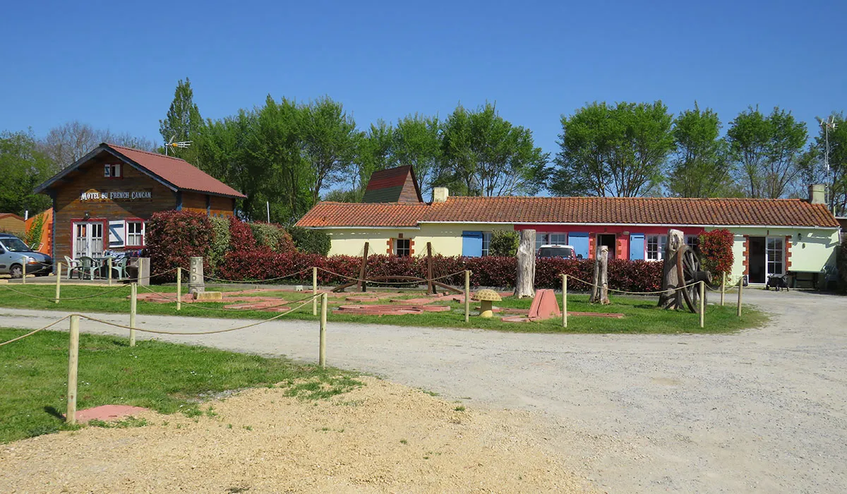 Camping Les P'tites Maisons dans la Prairie Pays de Loire - Sallertaine visuel 5/20
