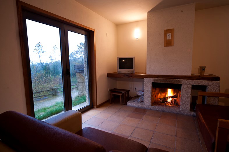 Parque de Cerdeira Norte - Cerdeira visuel 4/4 Parque de Cerdeira Norte - Cerdeira visuel 4/4