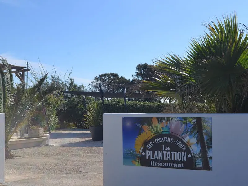 Camping Roucan West Languedoc-Roussillon - Vias visuel 5/8