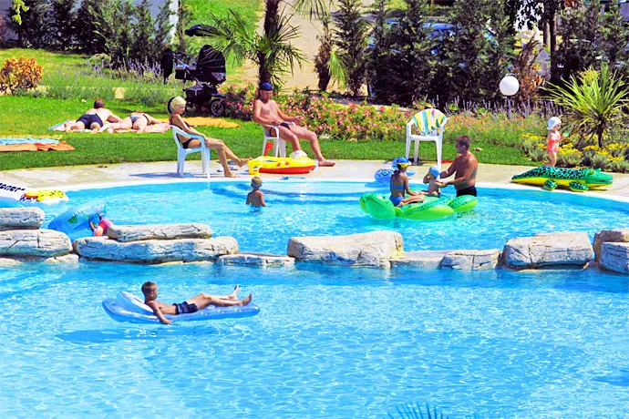 Camping Bella Italia Vénétie - Peschiera del Garda visuel 6/7