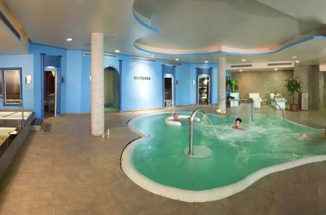 Camping Berga Resort -The mountain and wellness center Costa Brava - Berga visuel 3/6
