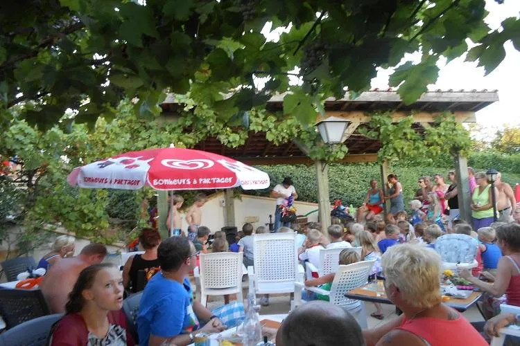 Camping des Bastides Aquitaine - Salles visuel 8/10
