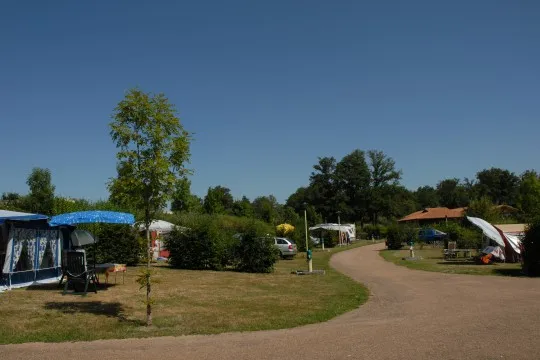 Camping des Lacs Poitou-Charentes - Pressignac visuel 2/9