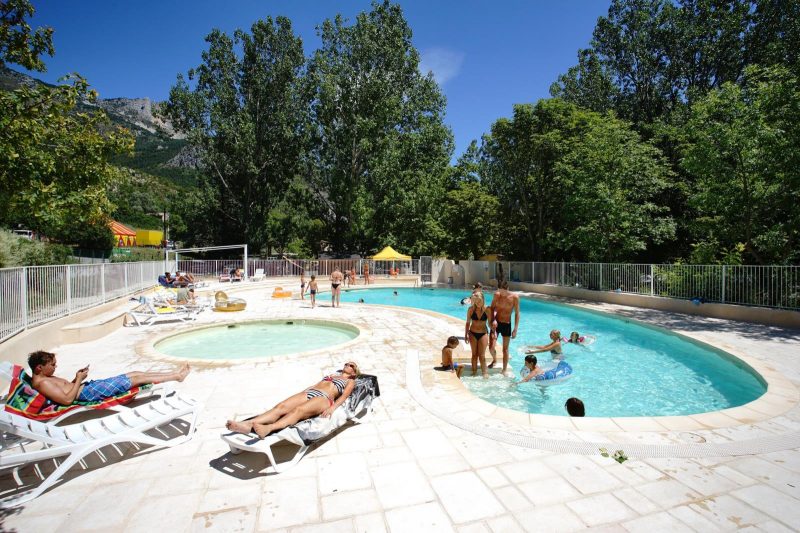 domaine chasteuil-provence 3 étoiles - castellane - toocamp