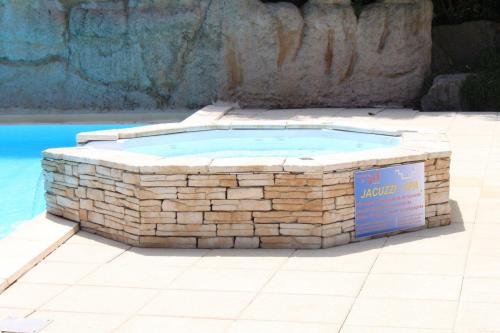 Domaine de Gil Rhône-Alpes - Ucel visuel 11/12