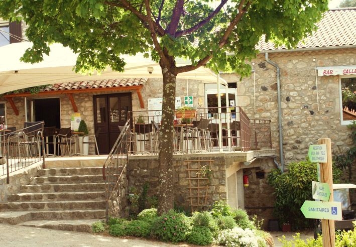 Domaine de La Plage Rhône-Alpes - Meyras visuel 8/9 Domaine de La Plage Rhône-Alpes - Meyras visuel 8/9