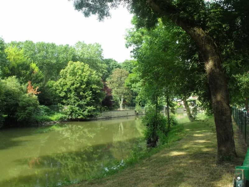 Camping du Vieux Moulin Pays de Loire - La Chartre-sur-le-Loir visuel 2/6