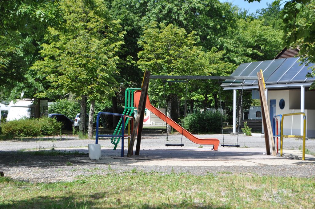 Camping d'Uzurat Limousin - Limoges visuel 7/8 Camping d'Uzurat Limousin - Limoges visuel 7/8