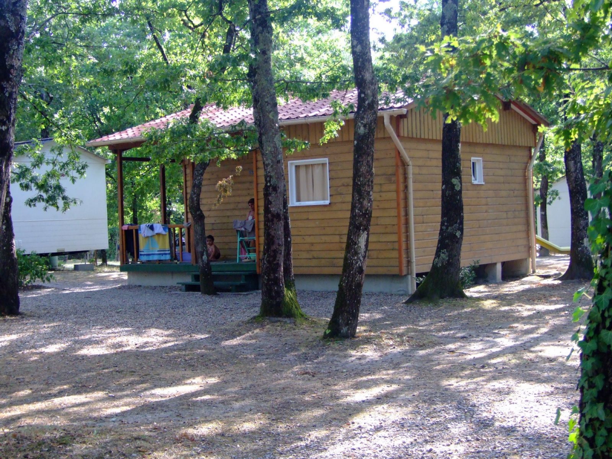 Camping en Salvan Midi-Pyrénées - Vaudreuille visuel 2/8 Camping en Salvan Midi-Pyrénées - Vaudreuille visuel 2/8