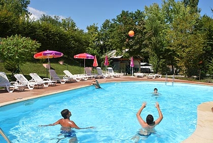 International Rhône-Alpes - Seyssel visuel 1/7 International Rhône-Alpes - Seyssel visuel 1/7