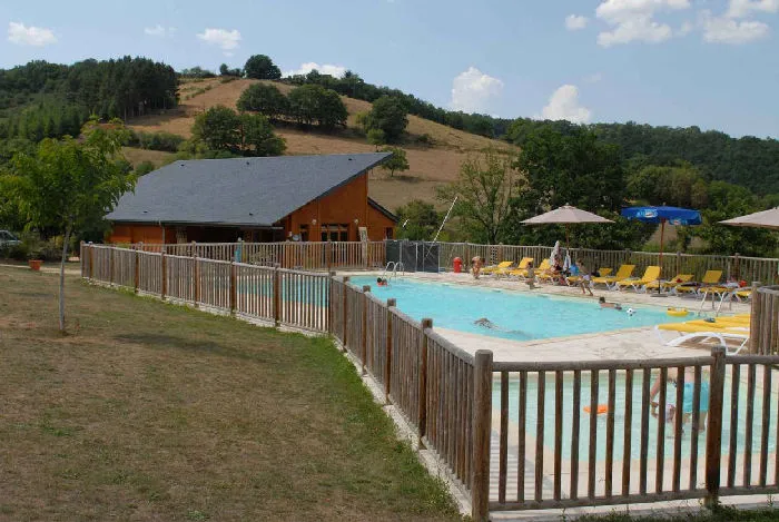Camping La Cascade Midi-Pyrénées - Sainte-Eulalie-d'Olt visuel 10/10