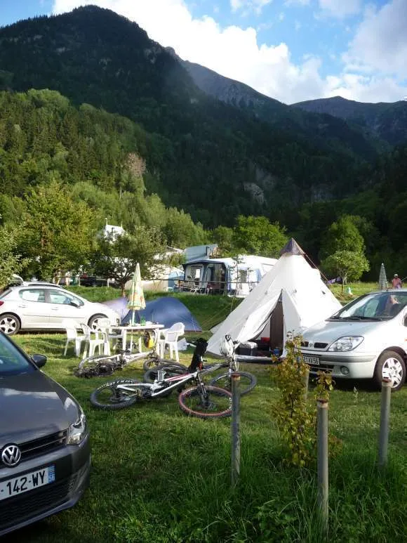 Camping La Cascade Rhône-Alpes - Vénosc visuel 2/4