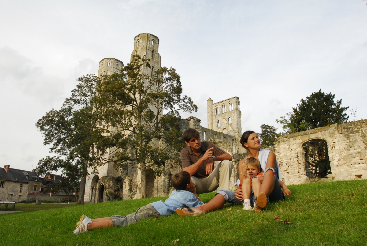 La Forêt Haute-Normandie - Jumièges visuel 10/10 La Forêt Haute-Normandie - Jumièges visuel 10/10